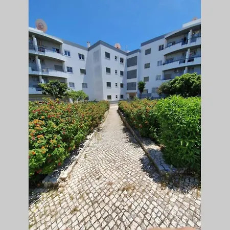 Apartamento Laax Reopened Family Flat Lagos