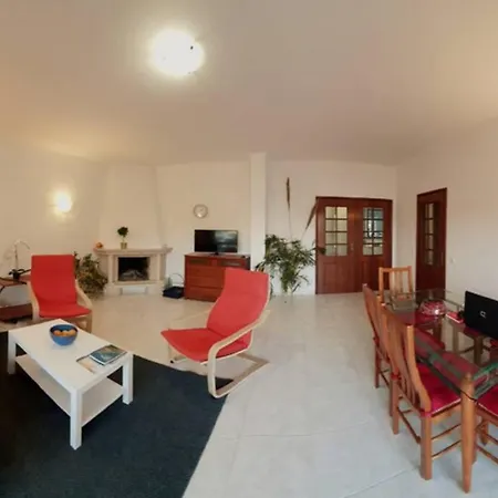 Laax Reopened Family Flat * Lagos